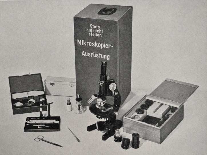 Mikroskopierausrüstung