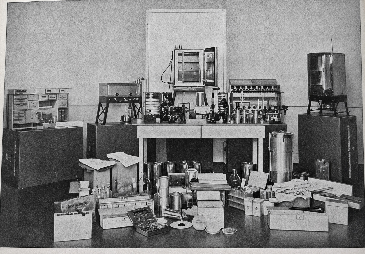 Bakteriologisches Feldlaboratorium